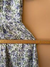 Cargar imagen en el visor de la galería, The dress from the forgotten gardens M