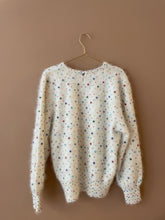 Cargar imagen en el visor de la galería, Lovely Candy White Mohair Vintage Jumper M-L