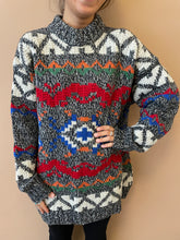 Cargar imagen en el visor de la galería, Sweater an early 1990s mountain trip L