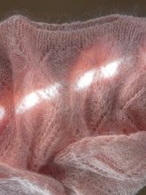 Cargar imagen en el visor de la galería, Sweet Pink Oversize Mohair Jumper XL