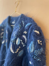 Cargar imagen en el visor de la galería, Blue Warm Knitted Vintage Cardigan S-M