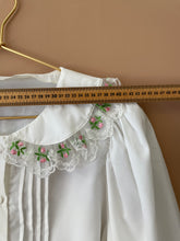 Cargar imagen en el visor de la galería, The garden in collar blouse M-L