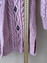 Cargar imagen en el visor de la galería, Cardigan for an afternoon with no plans M