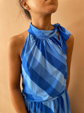 Cargar imagen en el visor de la galería, Dress for dancing barefoot on a terrace M