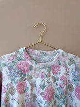 Cargar imagen en el visor de la galería, Floral Print Mohair Vintage Jumper M-L