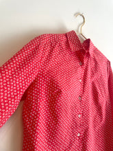 Cargar imagen en el visor de la galería, Lovely Liberty Print Red Shirt M