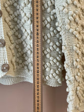 Cargar imagen en el visor de la galería, Cream Embroidered Vintage Cardigan M
