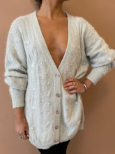 Cargar imagen en el visor de la galería, Something soft, finished with pearls XL