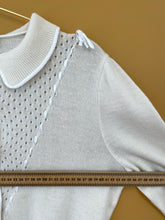 Cargar imagen en el visor de la galería, Collar Lace Knitted Cardigan S-M