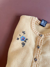 Cargar imagen en el visor de la galería, Butter on warm toast on a sunday morning M