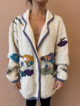 Cargar imagen en el visor de la galería, Handmade Embroidered Oversize Wool Cardigan XL