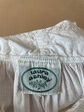 Cargar imagen en el visor de la galería, Laura Ashley white cotton dress M-L