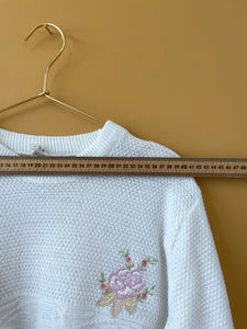 Embroidered White Vintage Sweater M-L