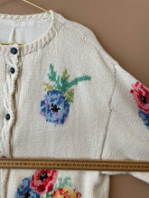 Cargar imagen en el visor de la galería, Cardigan for visiting grandmother M