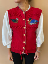 Cargar imagen en el visor de la galería, Handmade vest for magical days  M