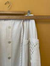 Cargar imagen en el visor de la galería, Beige Cotton Vintage Midi Skirt L