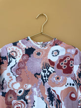 Cargar imagen en el visor de la galería, 70s Psychedelic Print Sweater M