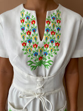 Cargar imagen en el visor de la galería, The meadow embroidery dress S-M