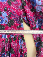 Cargar imagen en el visor de la galería, Laura Ashley 80s Midi Dress S-M