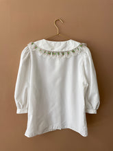 Cargar imagen en el visor de la galería, The garden in collar blouse M-L