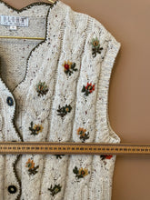 Cargar imagen en el visor de la galería, The quiet garden L