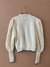 Cargar imagen en el visor de la galería, Cream Warm Hadmade Vintage Cardigan S-M
