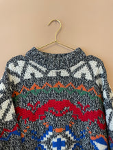 Cargar imagen en el visor de la galería, Sweater an early 1990s mountain trip L