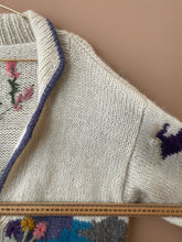 Cargar imagen en el visor de la galería, Handmade Embroidered Oversize Wool Cardigan XL