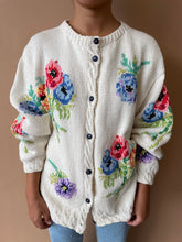 Cargar imagen en el visor de la galería, Cardigan for visiting grandmother M