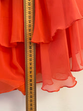 Cargar imagen en el visor de la galería, Orange Red Ruffle Crop Top M