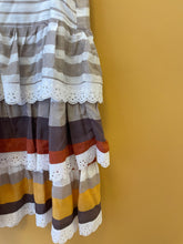 Cargar imagen en el visor de la galería, Ruffle Silk Vintage Dress XS