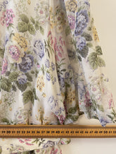 Cargar imagen en el visor de la galería, Transparent Bouquet Vintage Dress L