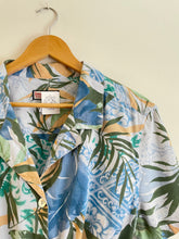 Cargar imagen en el visor de la galería, Tropical 90s Aloha Shirt M-L