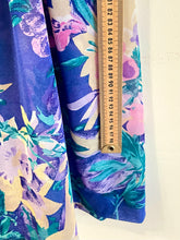 Cargar imagen en el visor de la galería, Transparent Blue Floral Midi Dress S-M