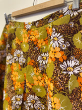 Cargar imagen en el visor de la galería, Floral 70s A-Line Skirt M